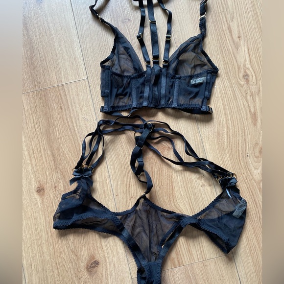 Bordelle Luxury Lingerie Set - Art Deco Mesh Wrap Bra, Bondage Belle Peep Briefs - Picture 8 of 9
